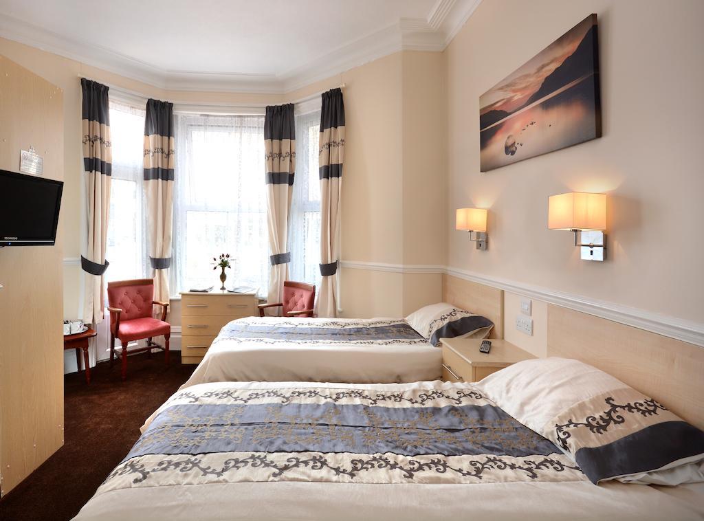 Gascony Hotel Minehead Exterior photo